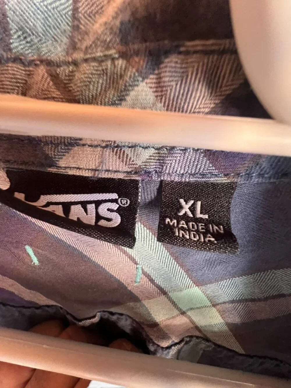 Vans Boys Plaid Button Down Shirt Purple Teal Long Sleeve Size XL